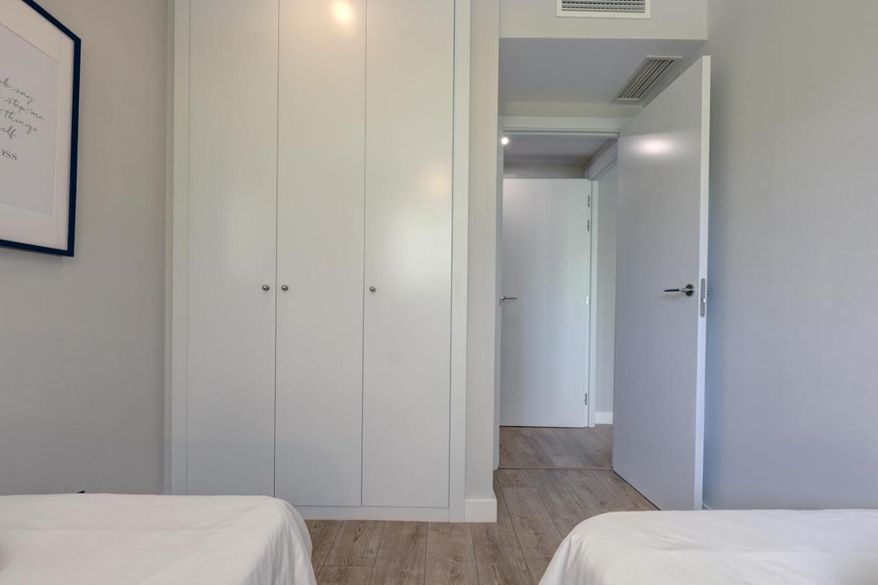 Stylish 2 Bedroom Apartment In Estepona Old Town Extérieur photo