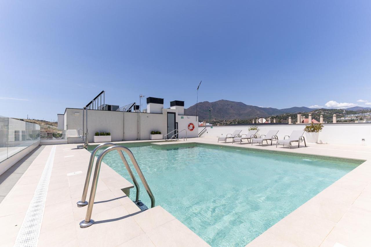 Stylish 2 Bedroom Apartment In Estepona Old Town Extérieur photo