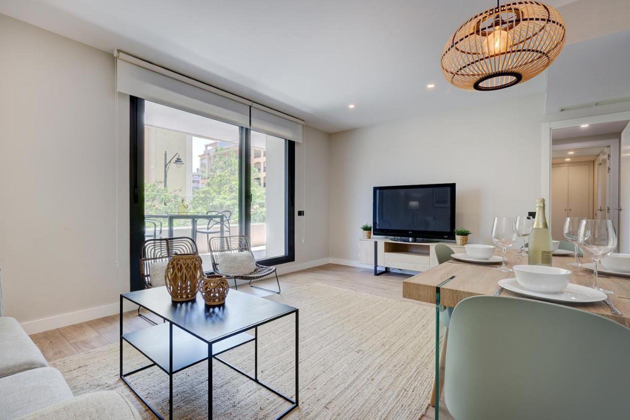Stylish 2 Bedroom Apartment In Estepona Old Town Extérieur photo