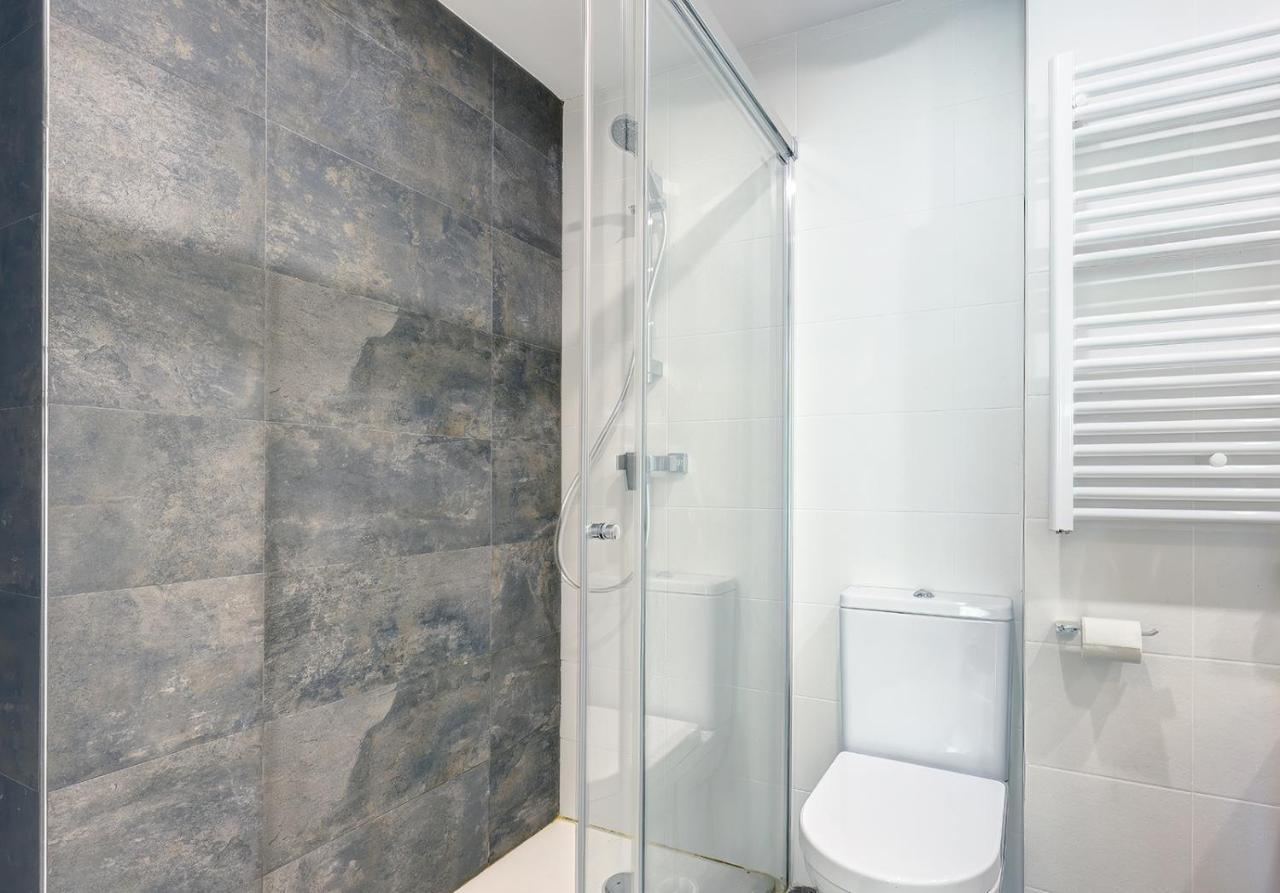 Stylish 2 Bedroom Apartment In Estepona Old Town Extérieur photo