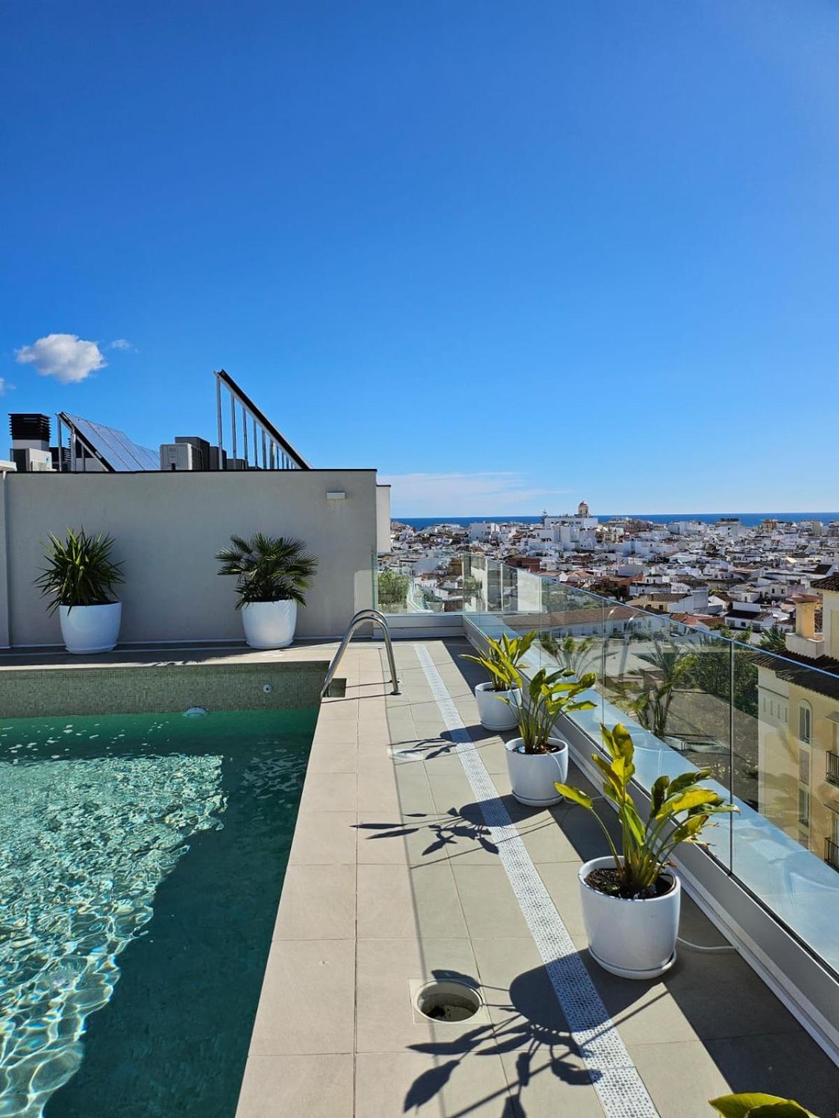 Stylish 2 Bedroom Apartment In Estepona Old Town Extérieur photo